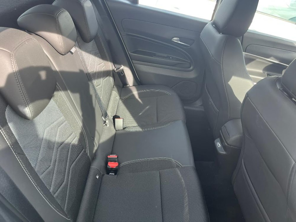 Foto Jeep AVENGER 16