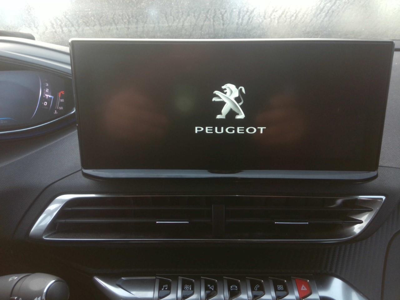 Foto Peugeot 3008 7