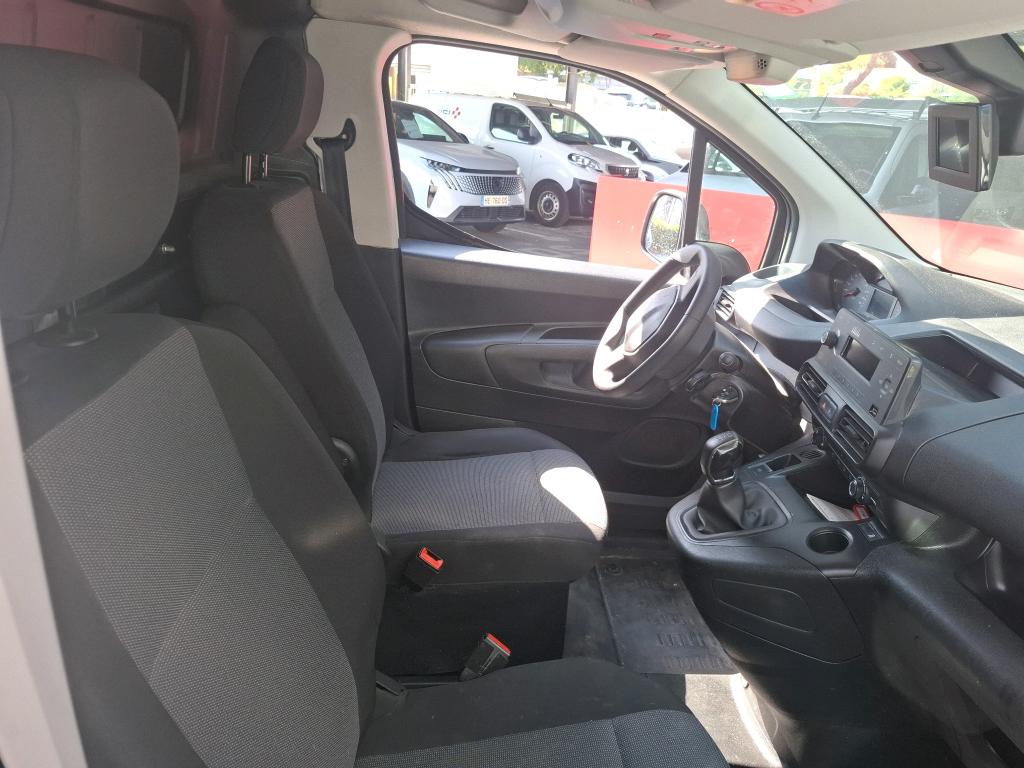 Peugeot PARTNER FOURGON STANDARD 650 KG BLUEHDI 100 S&S BVM5 PREMIUM 2020
