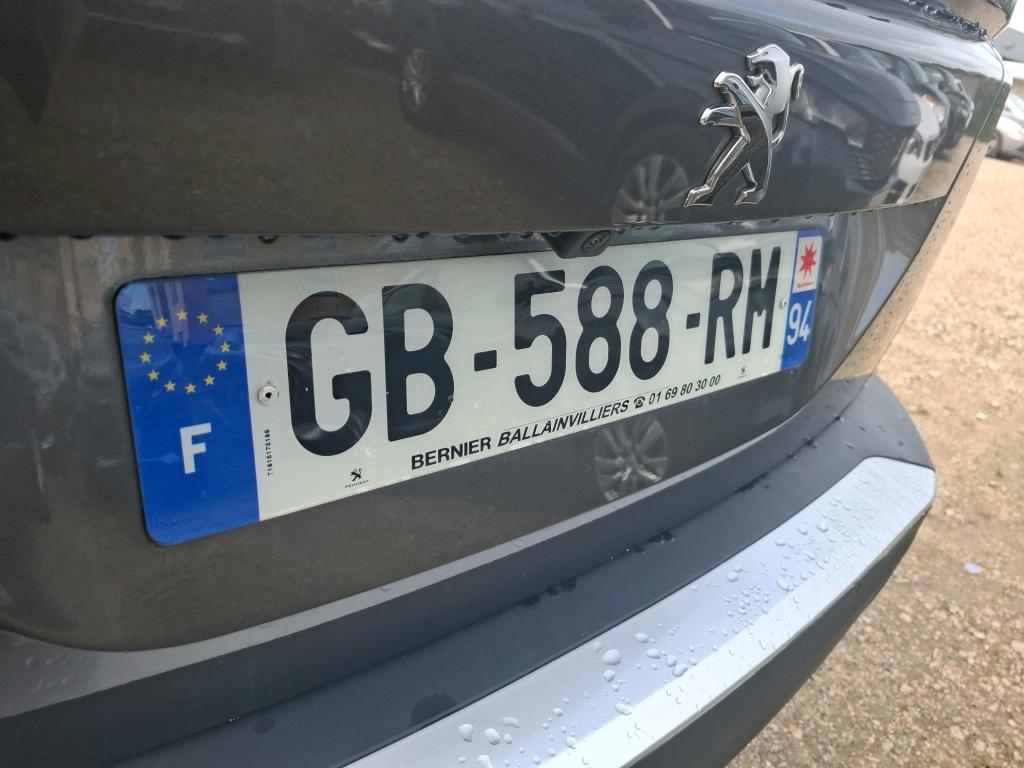 Peugeot 2008 BlueHDi 130 S&S EAT8 Allure 2021