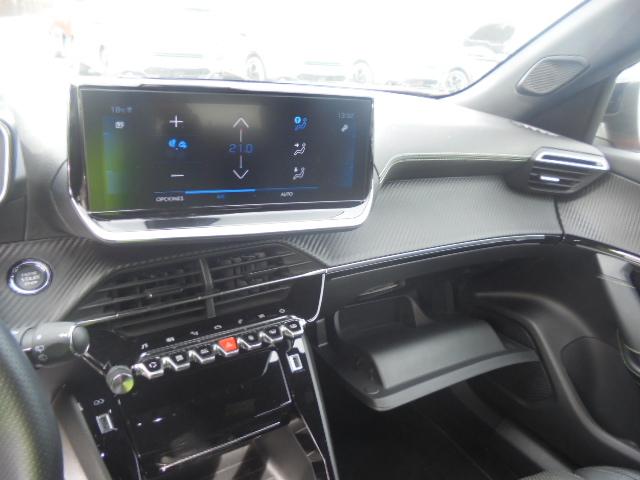 Foto Peugeot 2008 10