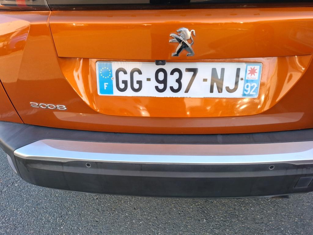 Peugeot 2008 PureTech 100 S&S BVM6 Style 2022