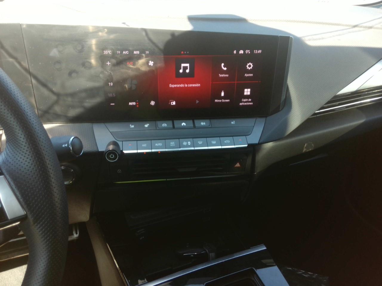 Foto Opel Astra PHEV 8