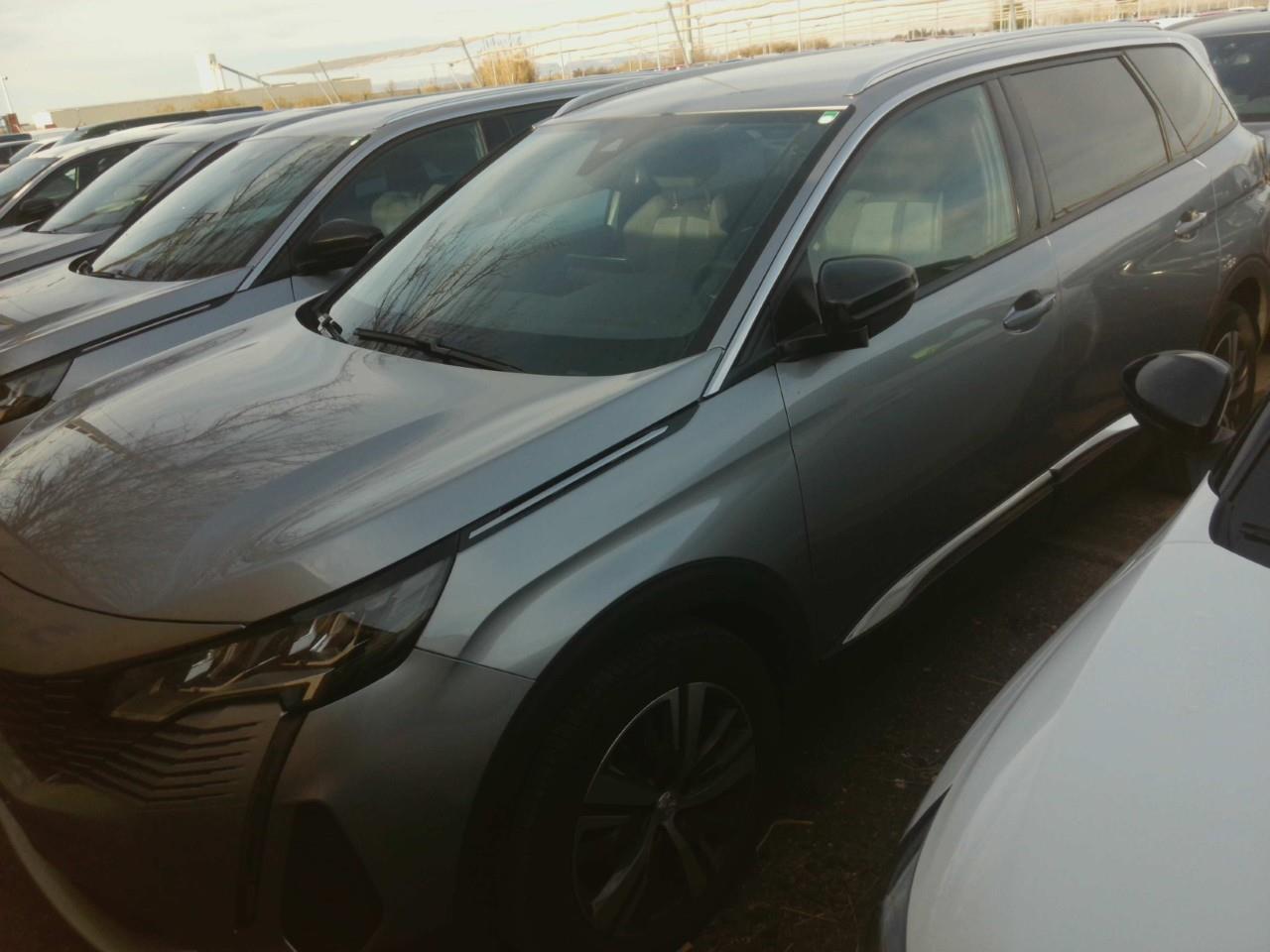 Foto Peugeot 5008 4
