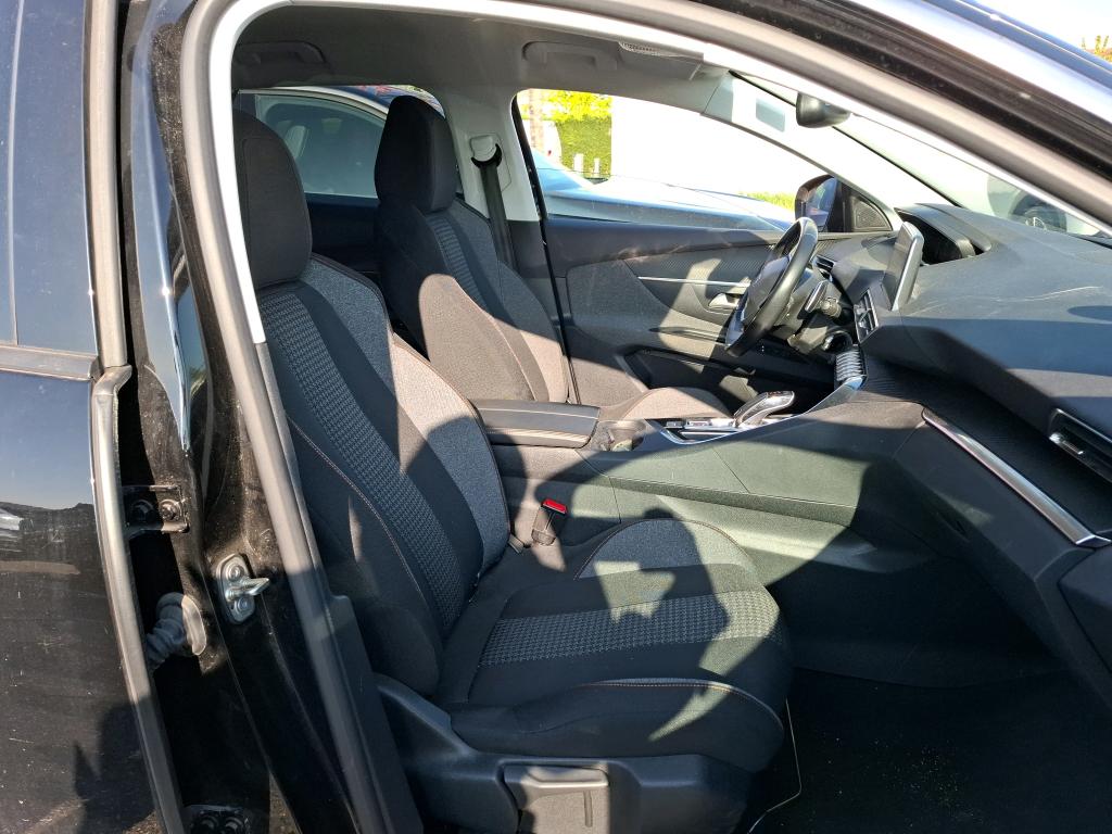 Peugeot 3008 BlueHDi 130ch S&S EAT8 Active Business 2020