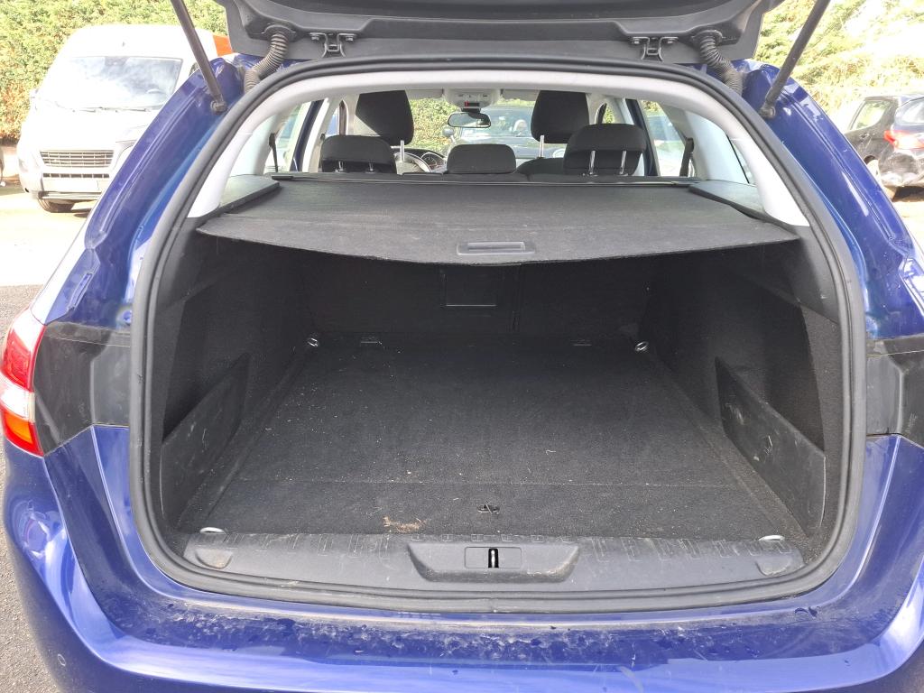 Peugeot 308 SW BlueHDi 130ch S&S EAT8 Active Business 2019