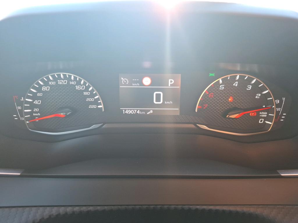 Peugeot 2008 PureTech 130 S&S EAT8 Active Business 2021