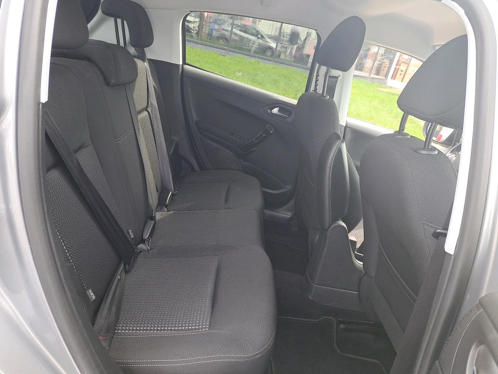 Peugeot 208 PureTech 82ch S&S BVM5 Allure 2019
