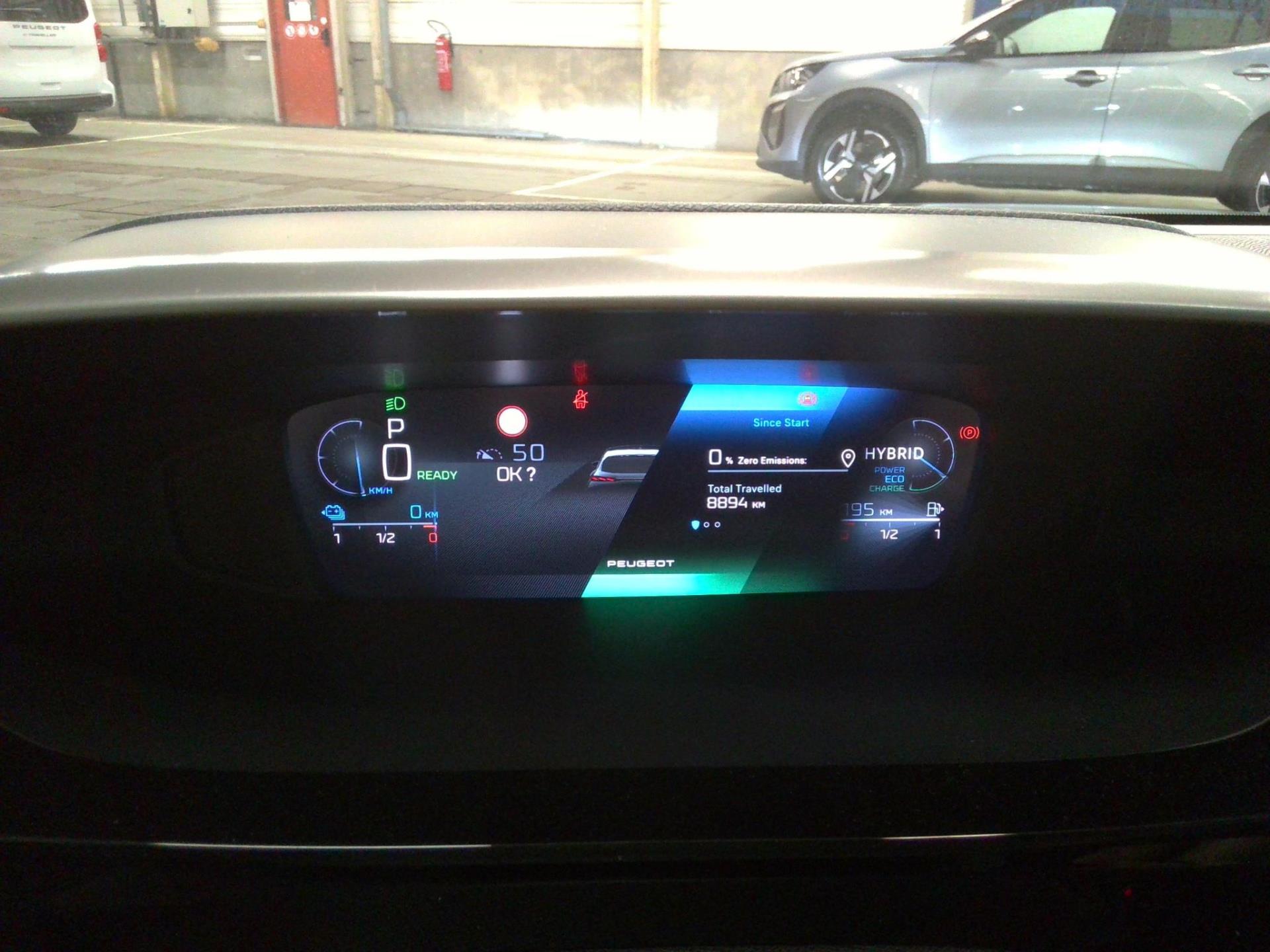 Peugeot 308 PHEV 180 e-EAT8 Allure 2024