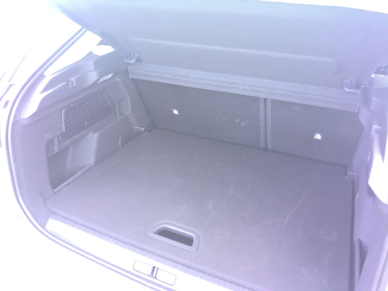 Foto Citroën C4 X 9