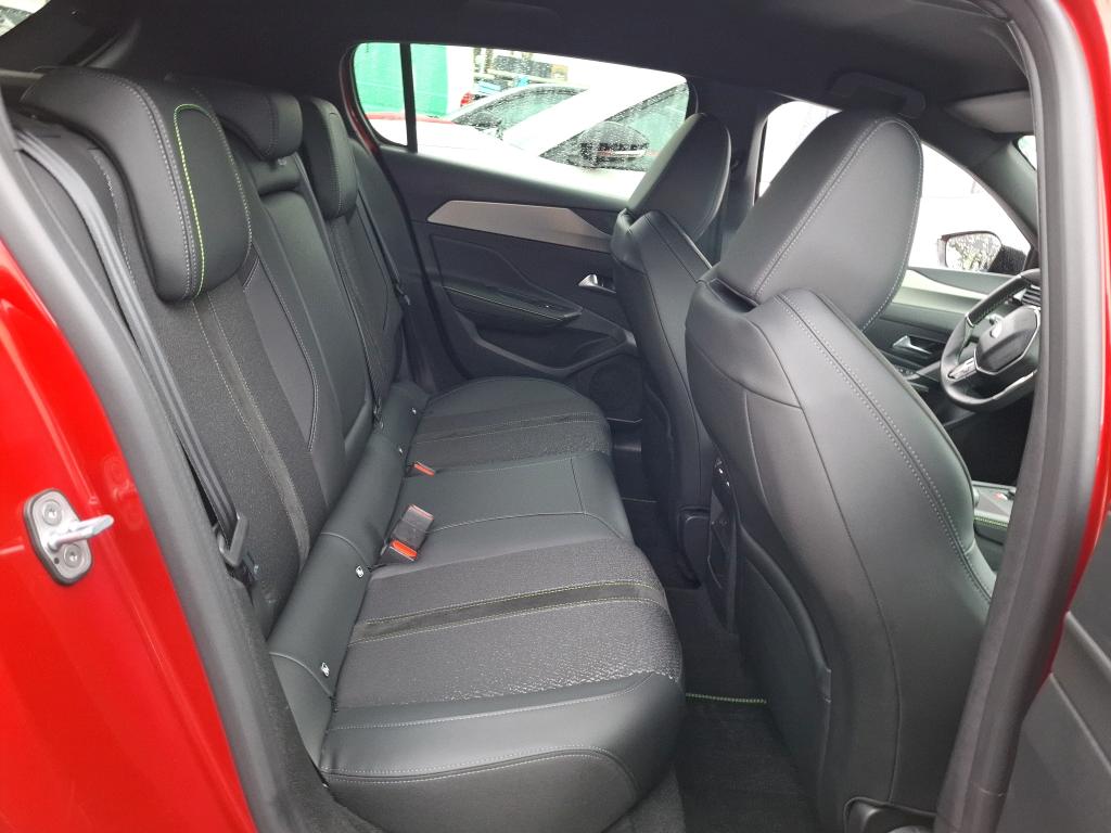 Peugeot 308 Hybrid 136 e-DCS6 GT 2024