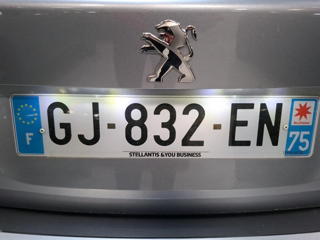 Peugeot 2008 PureTech 100 S&S BVM6 Active 2022