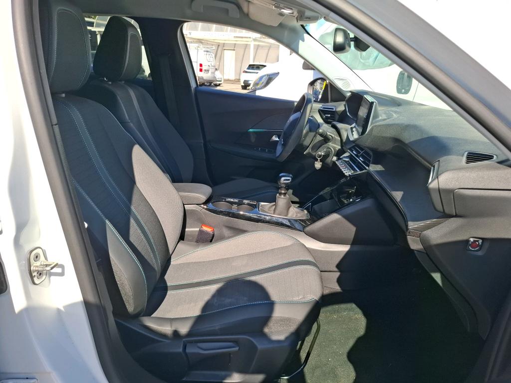 Peugeot 2008 PureTech 130 S&S BVM6 Allure 2022