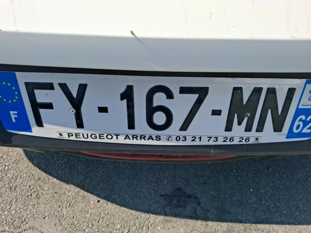 Peugeot 208 BLUEHDI 100 S&S BVM6 PREMIUM 2021
