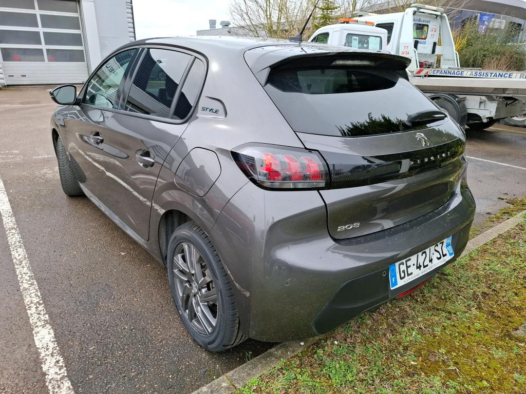 Peugeot 208 BlueHDi 100 S&S BVM6 Style 2022