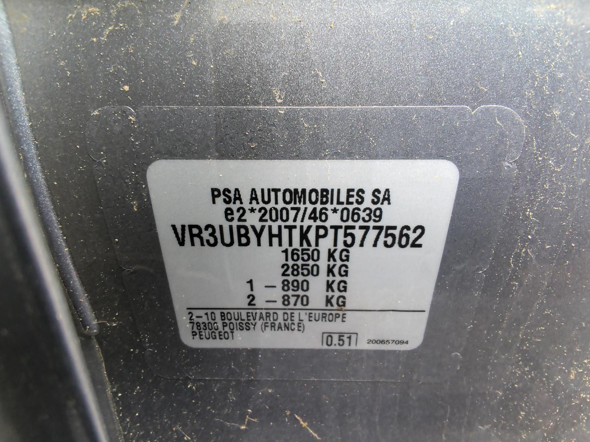 Peugeot 208 BlueHDi 100 S&S BVM6 GT 2023