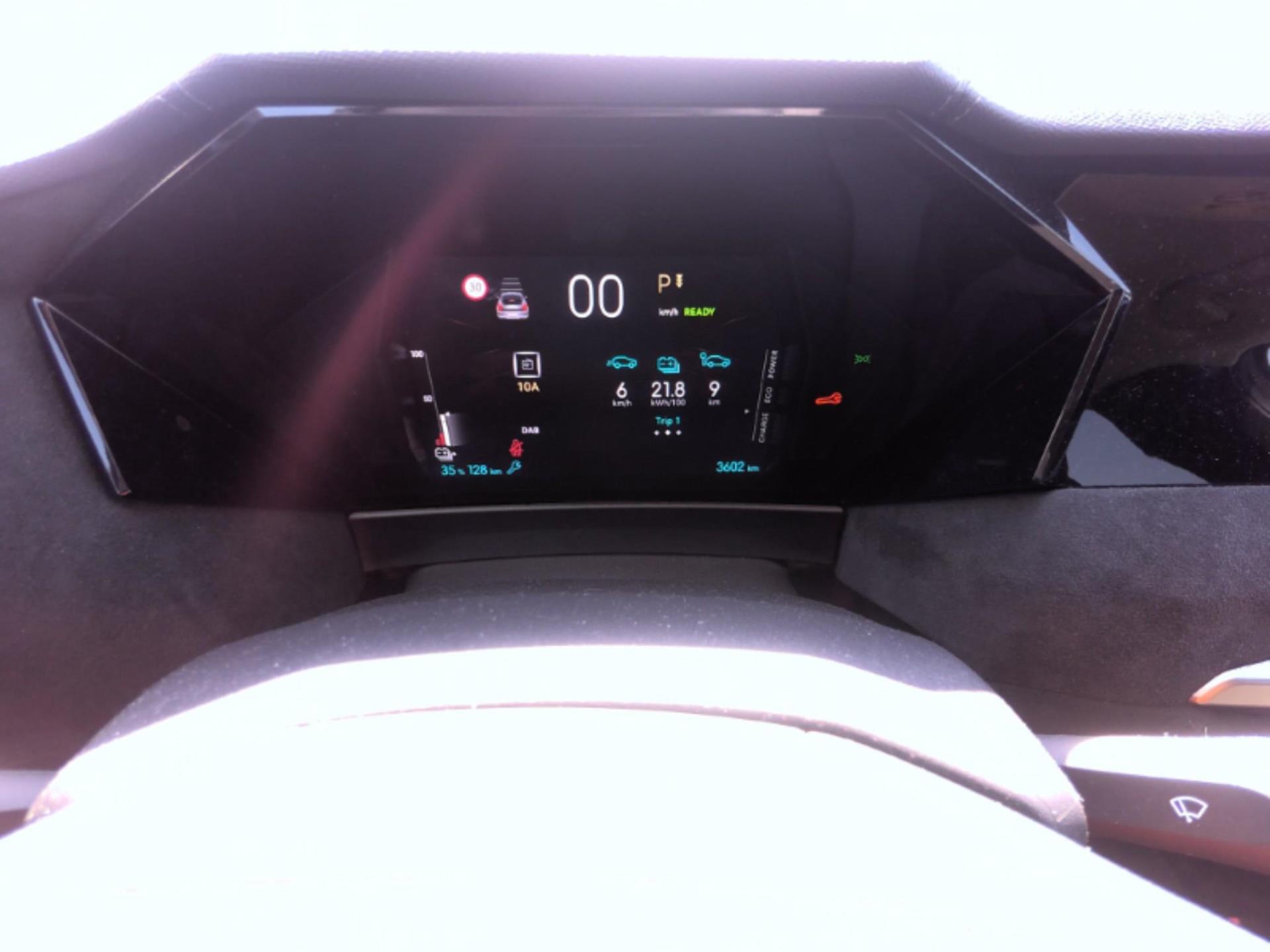 DS N°4 E-Tense Etoile - Alcantara 2024