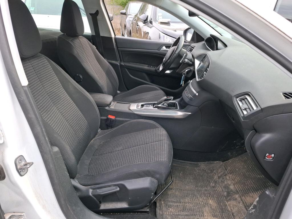 Peugeot 308 BlueHDi 130ch S&S EAT8 Active Business 2020