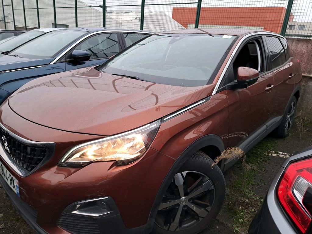 NV 3008 SUV