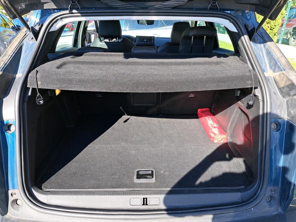 Peugeot 3008 Hybrid 225 e-EAT8 Active Pack 2022