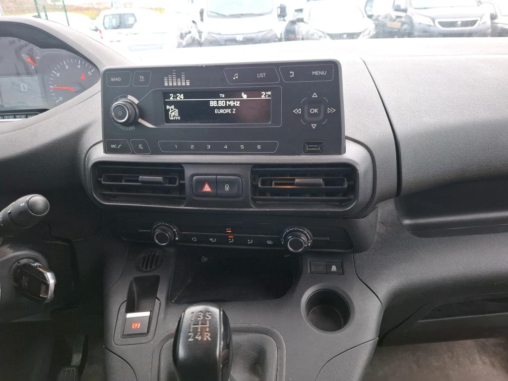 Peugeot PARTNER FOURGON STANDARD 650 KG BLUEHDI 100 S&S BVM5 PREMIUM 2020