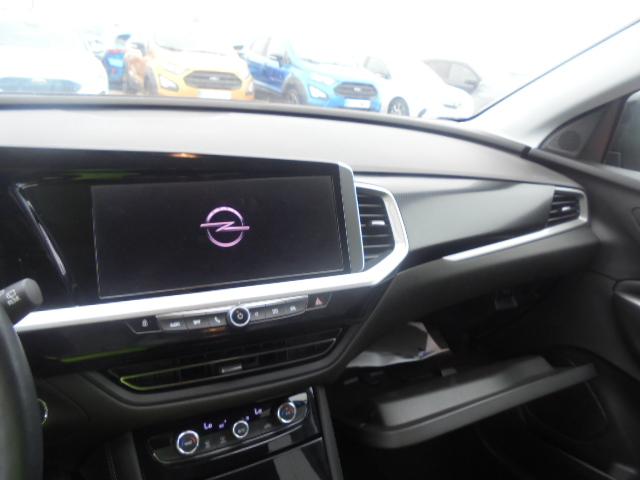 Foto Opel Grandland PHEV 11