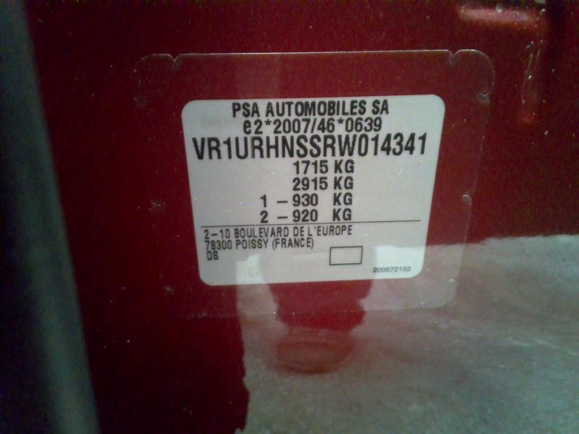 DS DS 3 PureTech 130 EAT8 Performance Line 2024