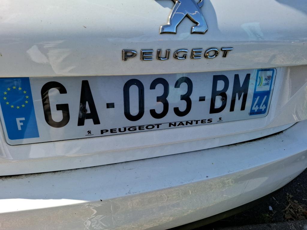 Peugeot 308 BlueHDi 130ch S&S EAT8 Allure Business 2021