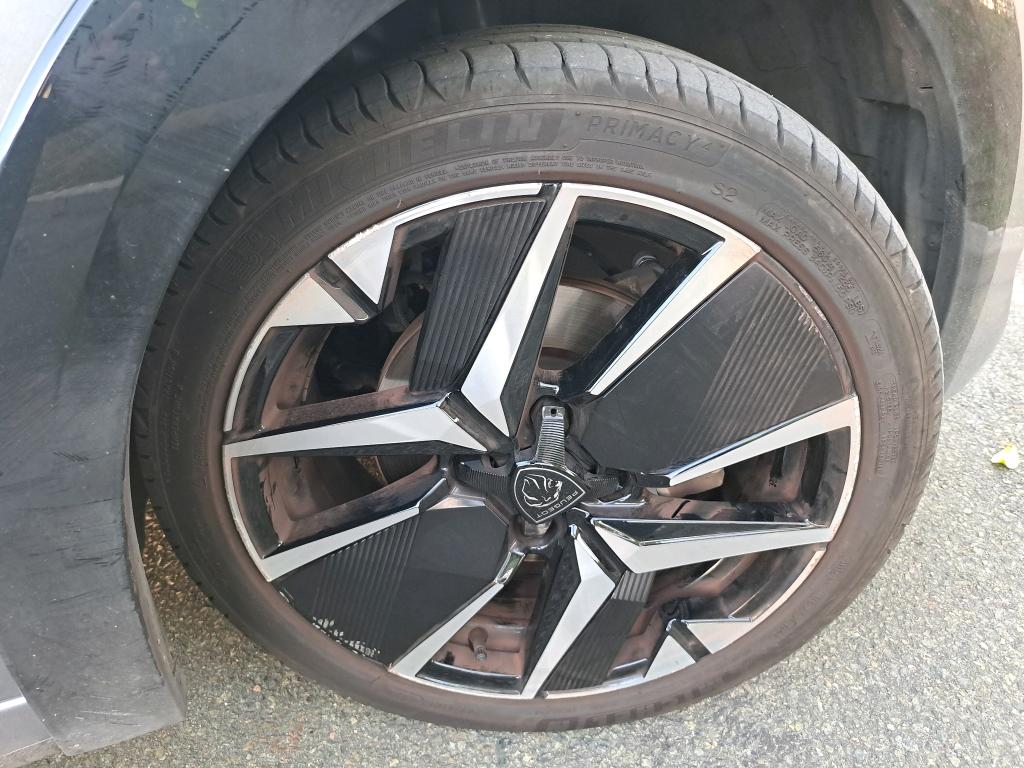 Peugeot 208 Hybrid 110 e-DCS6 GT 2025