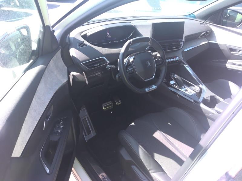 Foto Peugeot 3008 Hybrid 3