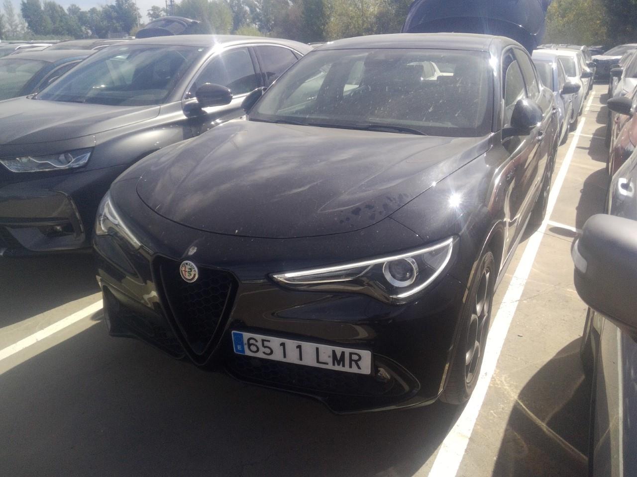 Foto Alfa Romeo Stelvio 2