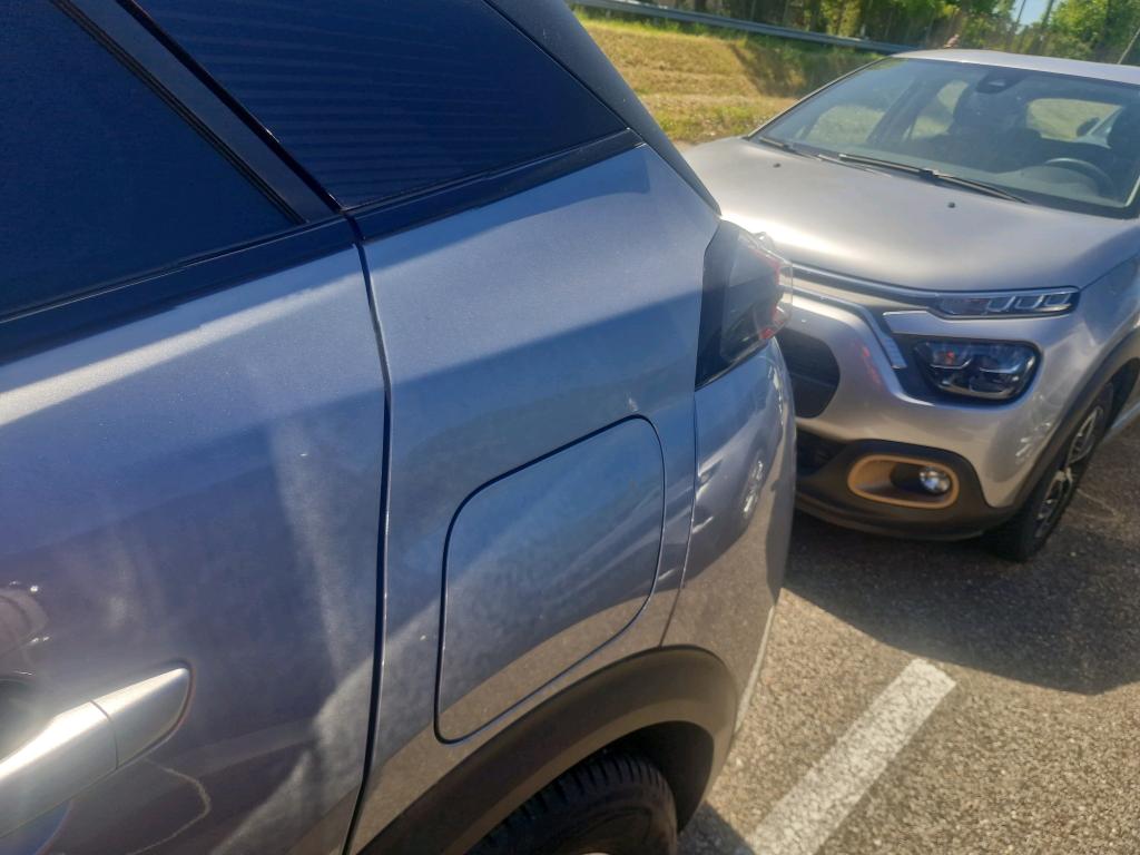 Peugeot 2008 BlueHDi 130 S&S EAT8 GT 2022