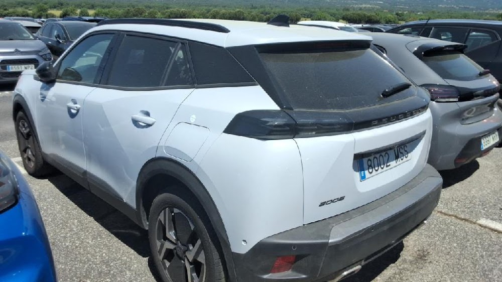 Foto Peugeot 2008 13