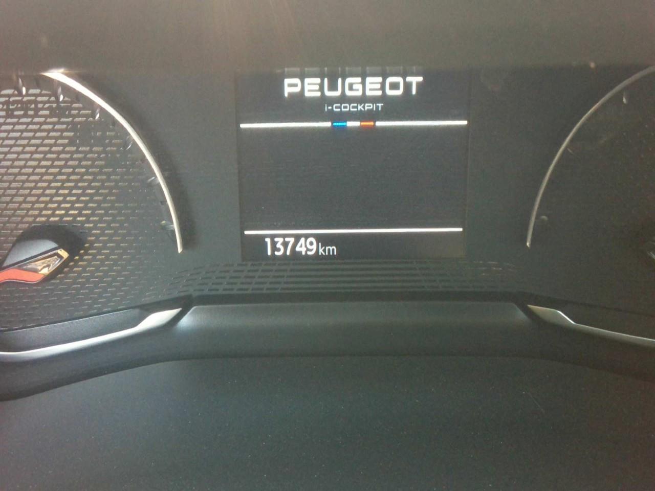 Foto Peugeot 208 6