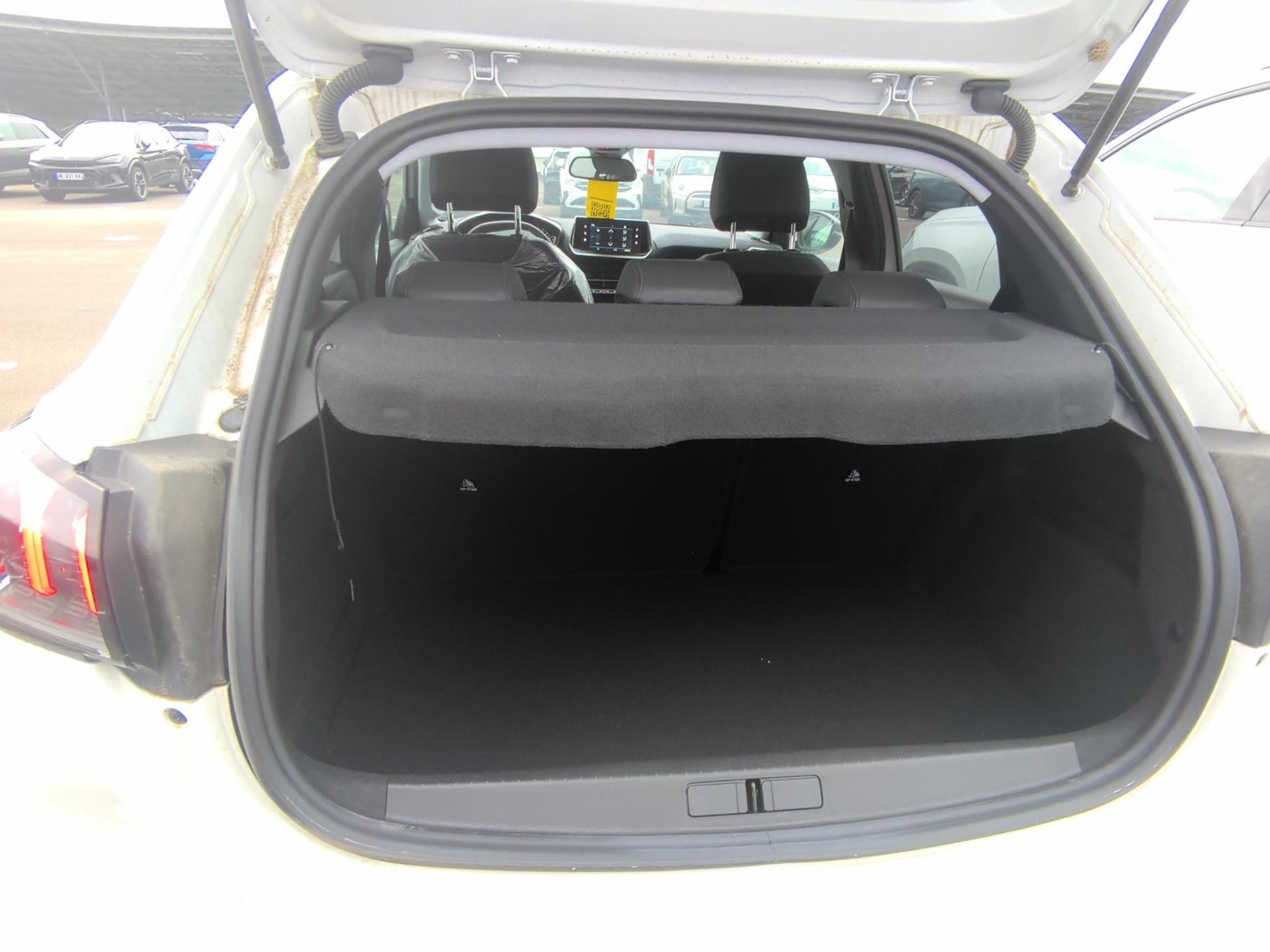 Peugeot 208 PureTech 100 S&S BVM6 Allure 2023