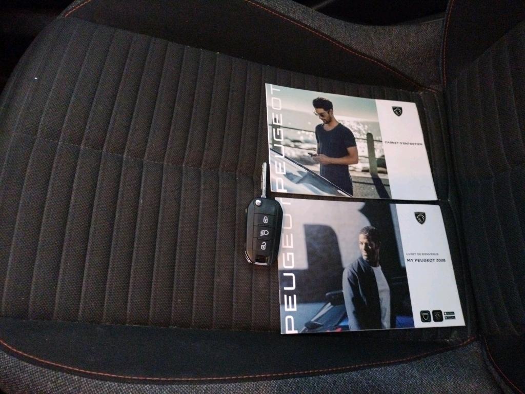 Peugeot 2008 BlueHDi 110 S&S BVM6 Active Pack 2022