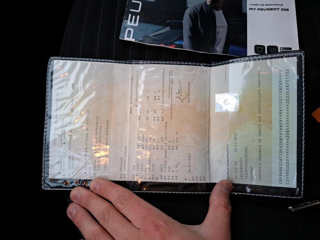 Peugeot 208 BlueHDi 100 S&S BVM6 Active Pack 2022