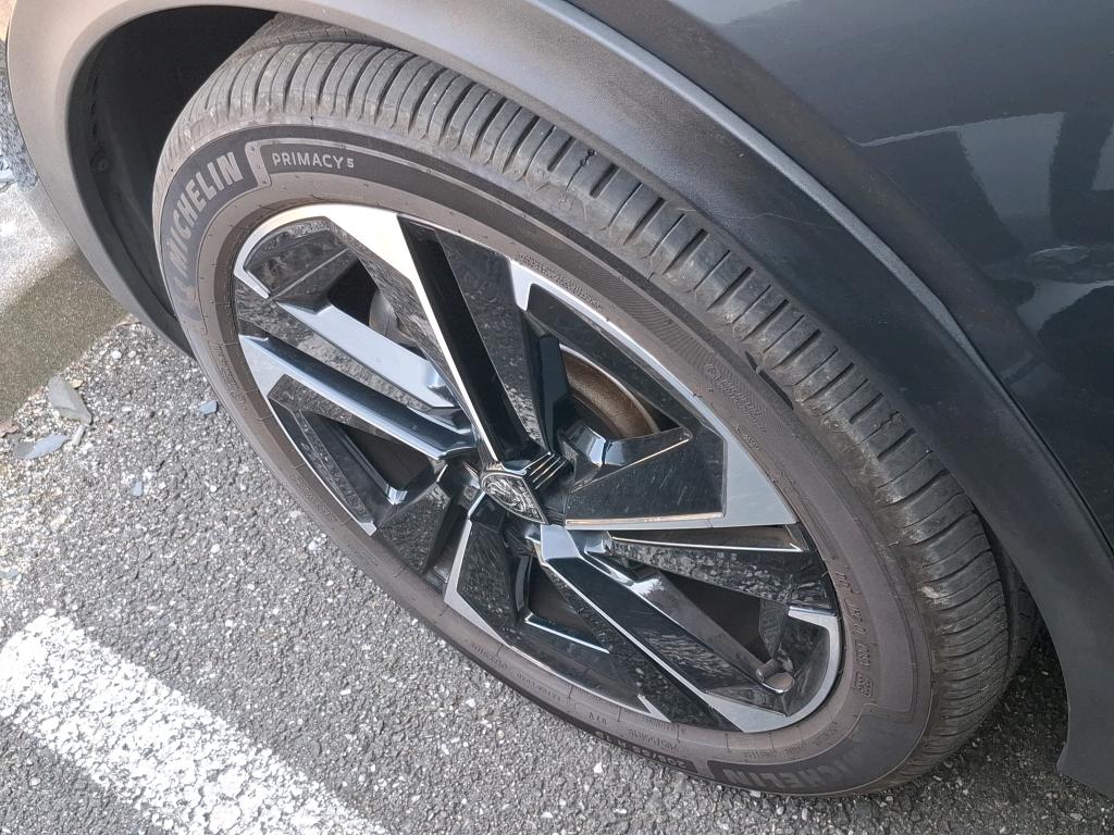 Peugeot 408 PureTech 130 ch S&S EAT8 Allure Pack 2023