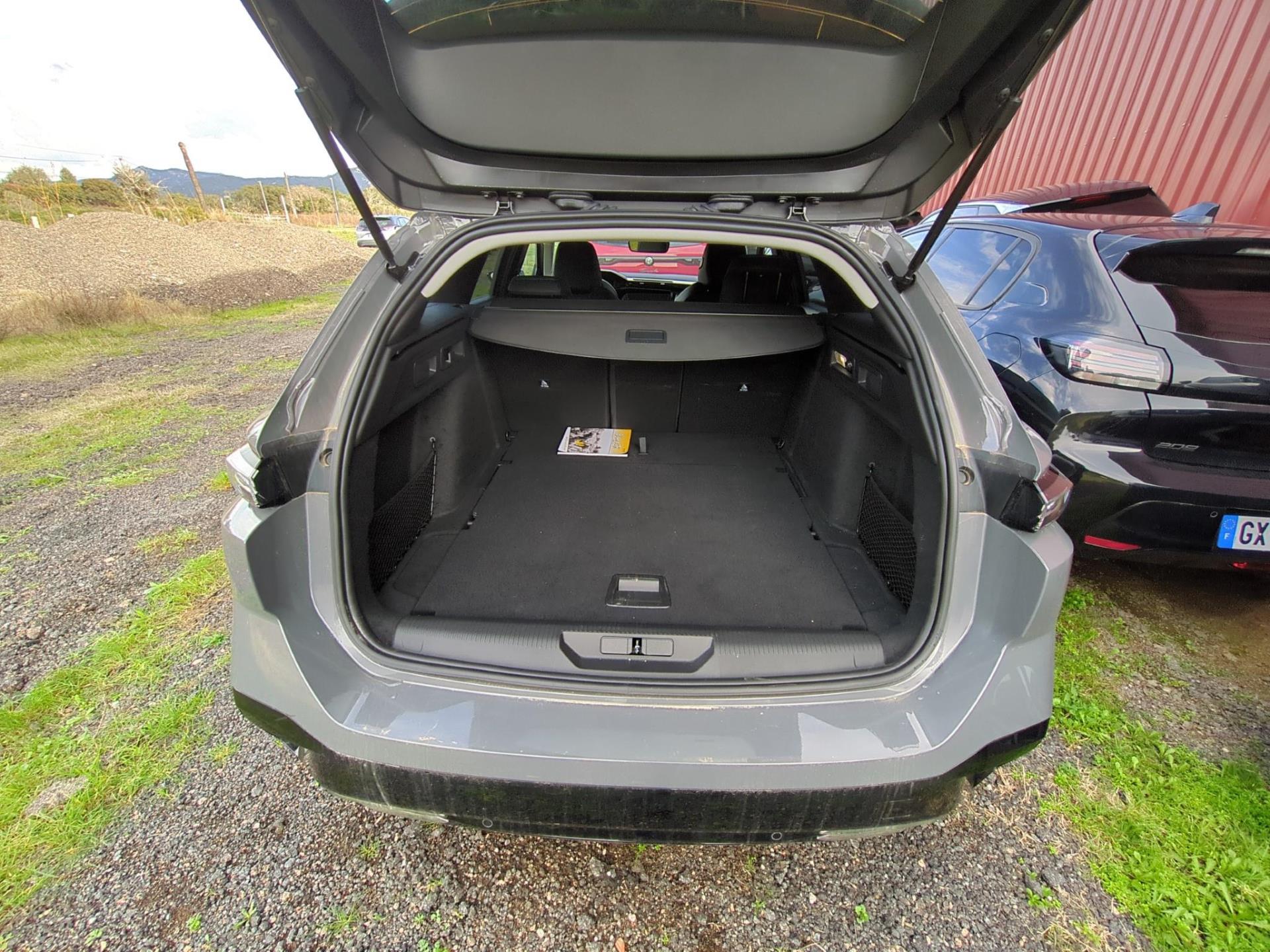 Peugeot 308 SW BlueHDi 130ch S&S EAT8 Allure 2024