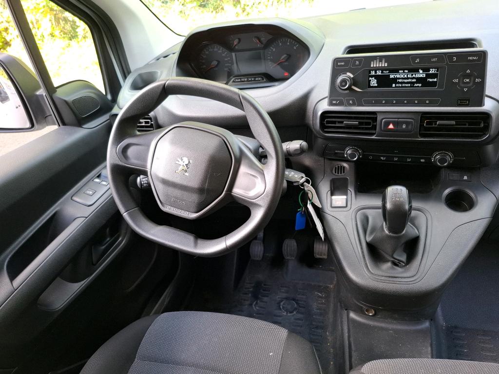 Peugeot PARTNER FOURGON STANDARD 650 KG BLUEHDI 75 BVM5 PREMIUM 2020