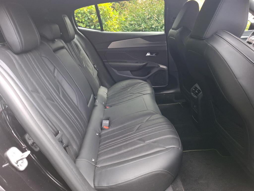 Peugeot 408 PureTech 130 ch S&S EAT8 GT 2023