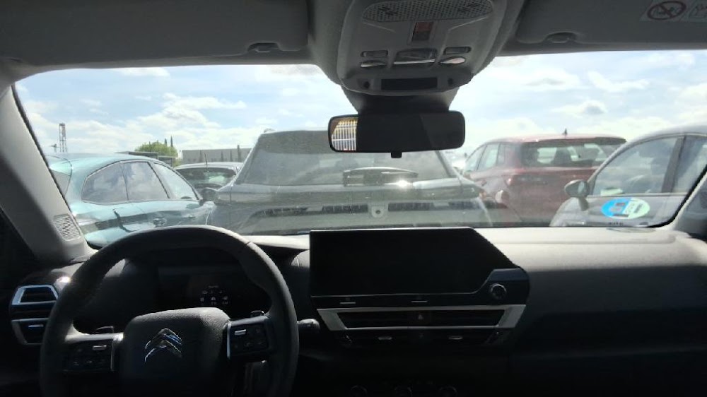 Foto Citroën C4 X 12