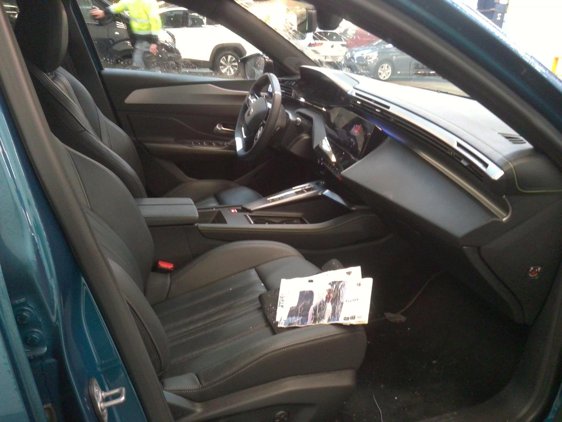 Peugeot 408 PureTech 130 ch S&S EAT8 GT 2023
