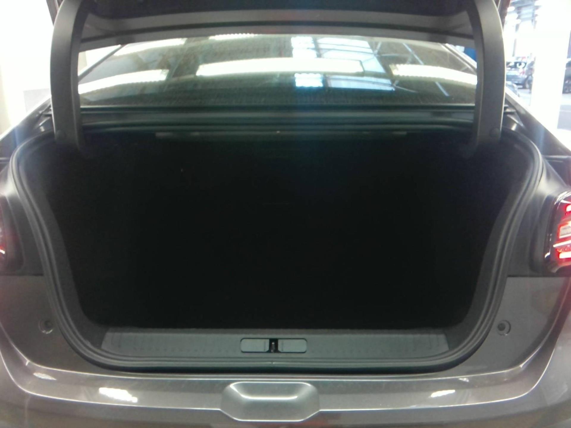 Citroen C4 X PureTech 130 S&S EAT8 Shine 2023