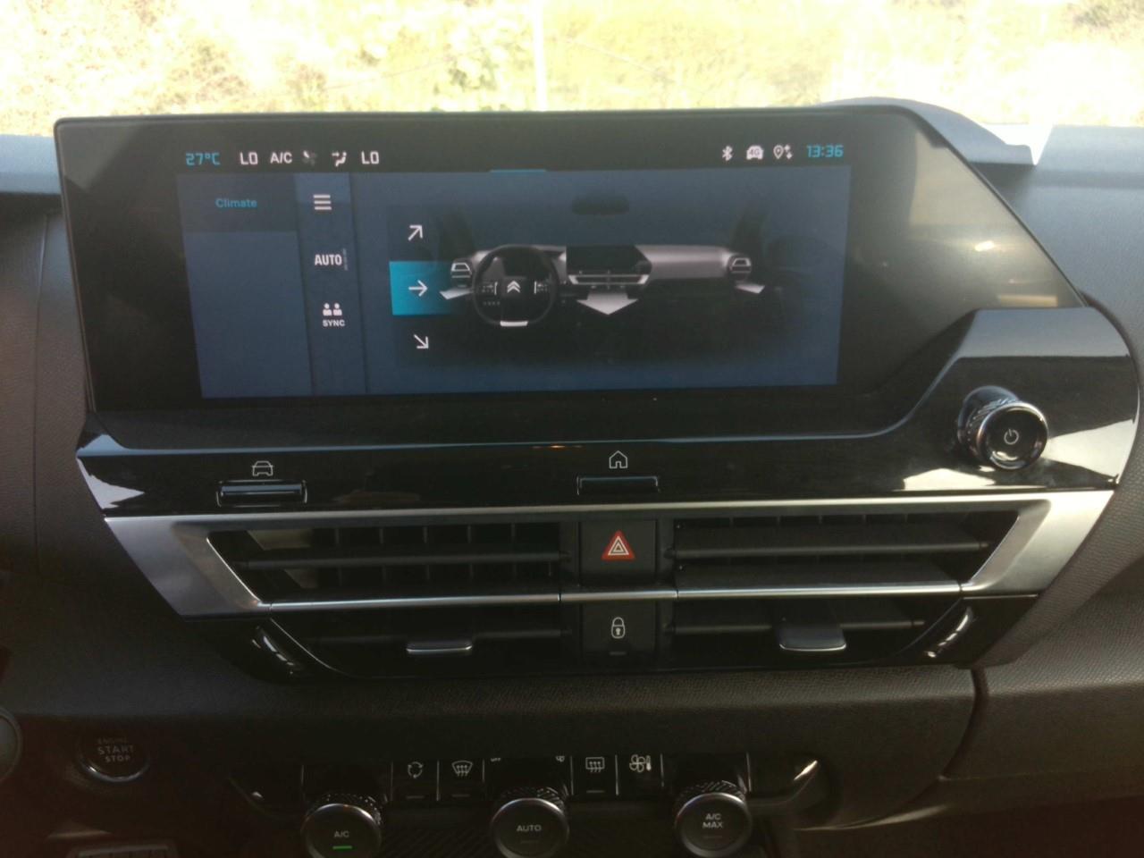 Foto Citroën C4 X 7