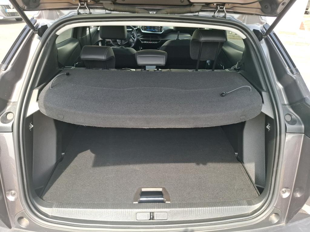 Peugeot 2008 BlueHDi 130 S&S EAT8 Allure Pack 2022