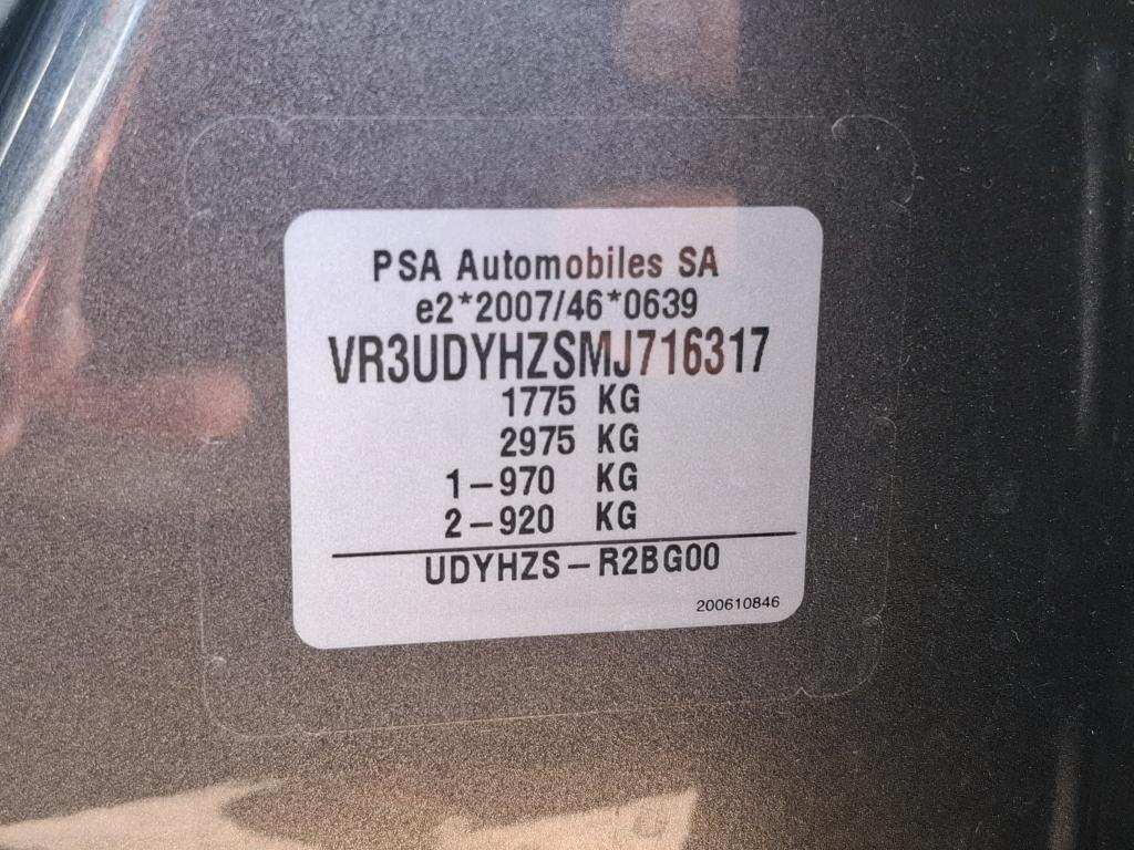 Peugeot 2008 BlueHDi 130 S&S EAT8 Active Business 2021