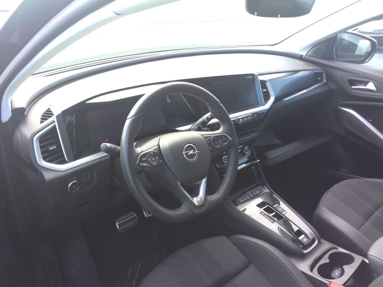 Foto Opel Grandland PHEV 4