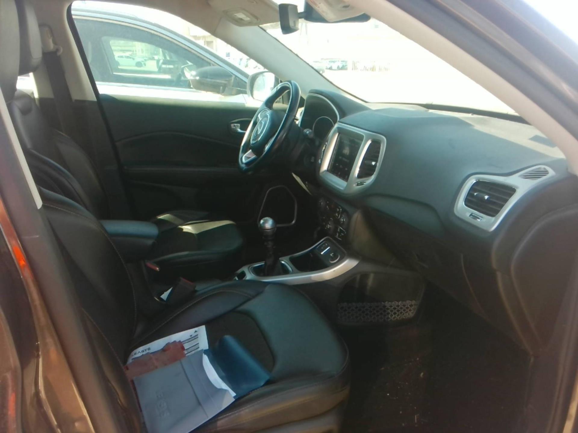 JEEP Compass 1.6 I MultiJet II 120 ch BVM6 Longitude Business 2020
