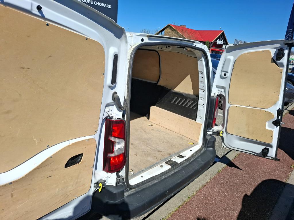 Peugeot PARTNER FOURGON STANDARD 650 KG BLUEHDI 100 S&S BVM6 ASPHALT 2022